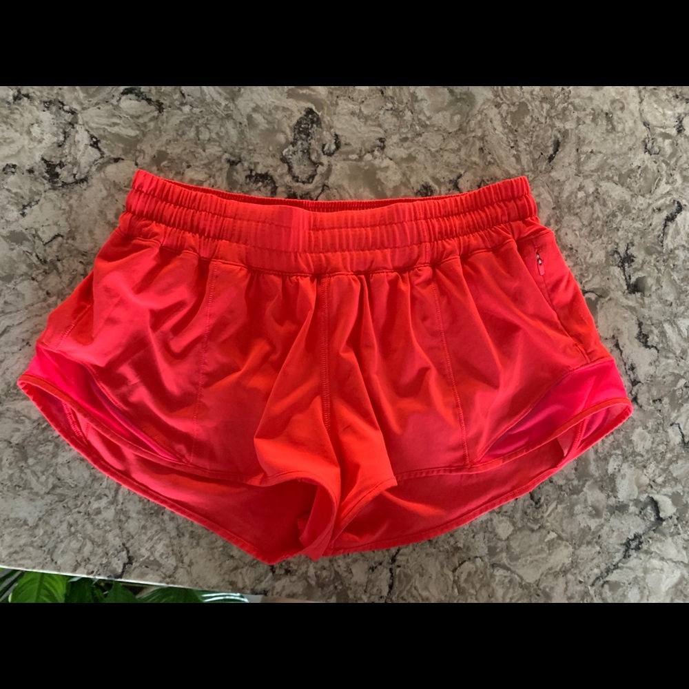 hot pink hotty hot shorts 2.5’